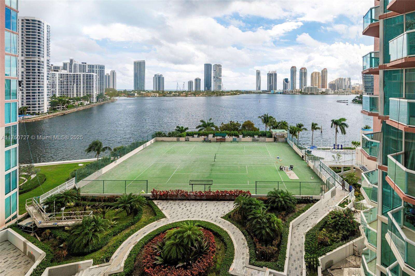 Hidden Bay at Aventura, FL 33180 - For Sale photo 28