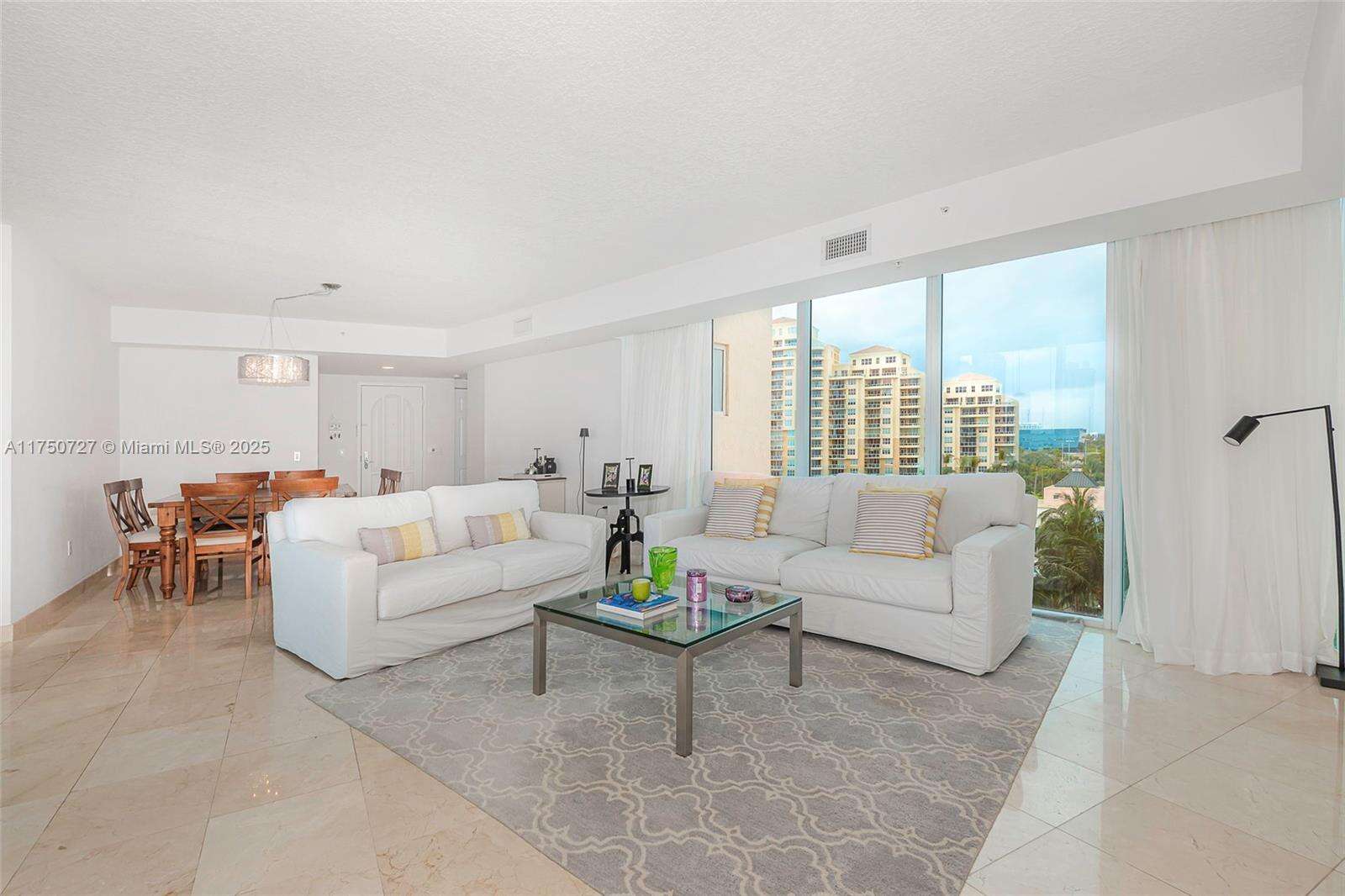 Hidden Bay at Aventura, FL 33180 - For Sale photo 5