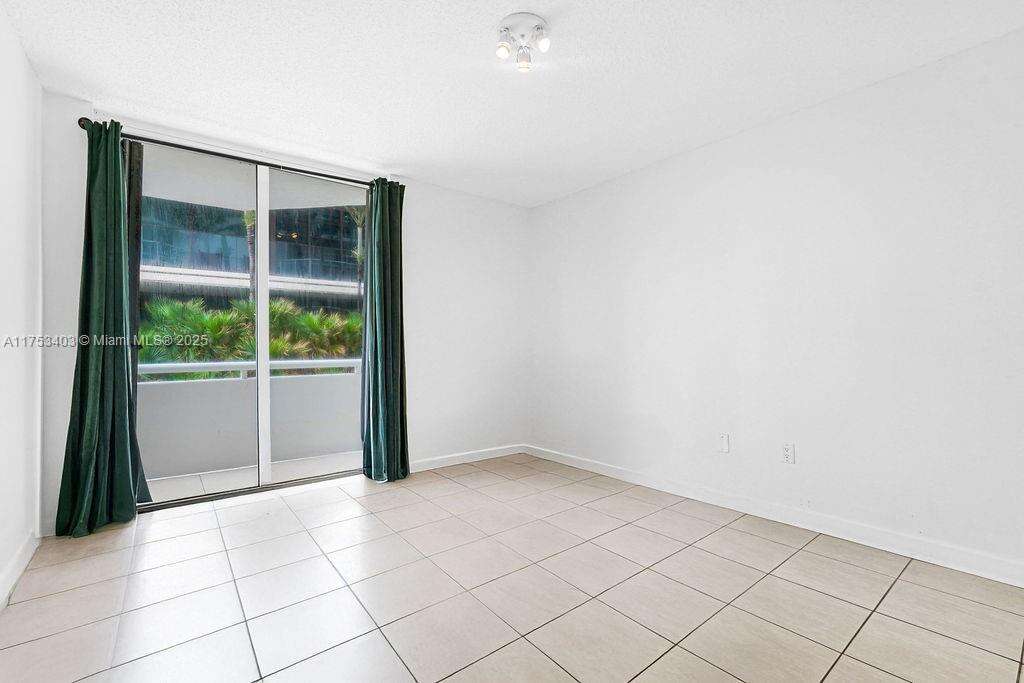 Mirage at 8925 Collins Ave, Surfside, FL 33154 - For Sale photo 18
