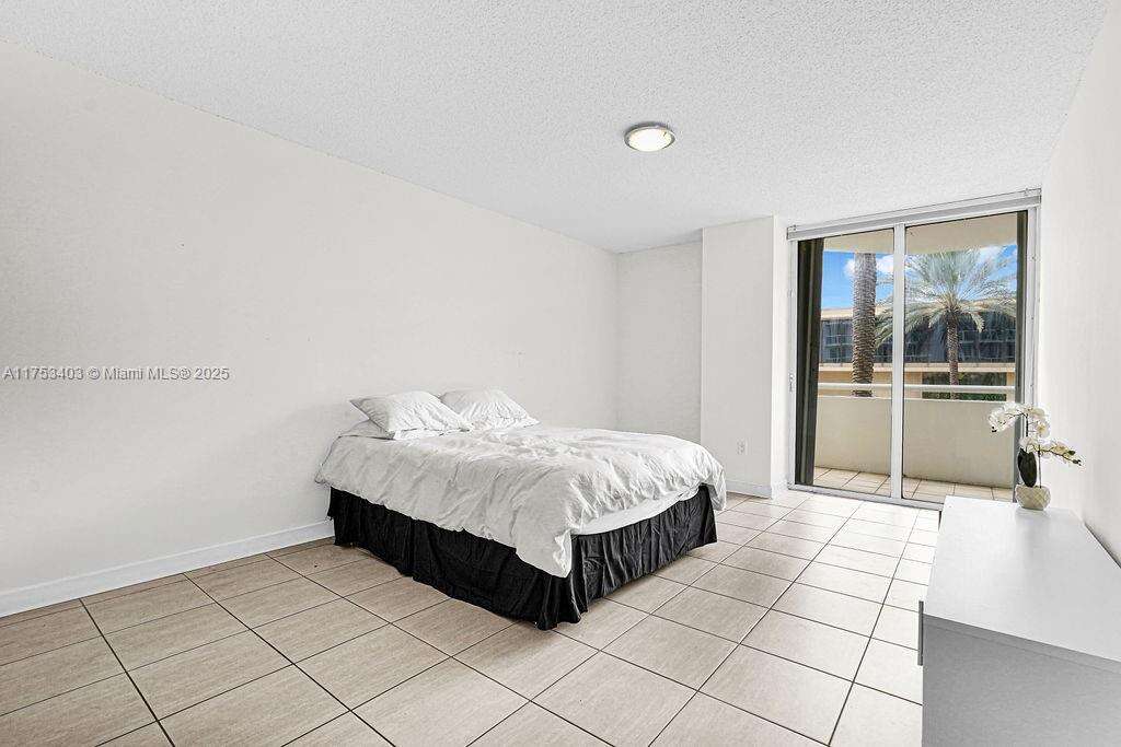 Mirage at 8925 Collins Ave, Surfside, FL 33154 - For Sale photo 19