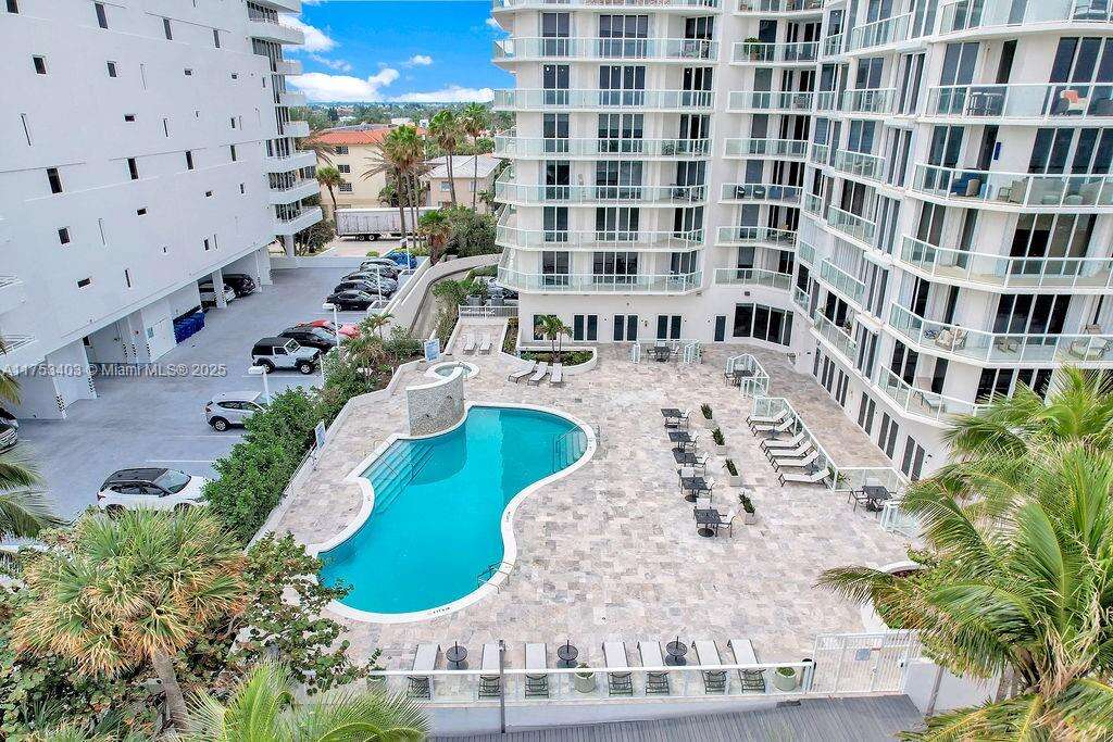 Mirage at 8925 Collins Ave, Surfside, FL 33154 - For Sale photo 3