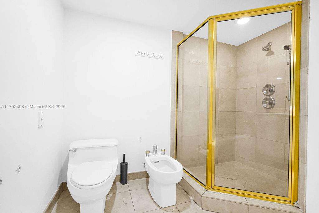 Mirage at 8925 Collins Ave, Surfside, FL 33154 - For Sale photo 26