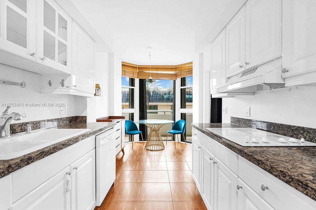 Mirage at 8925 Collins Ave, Surfside, FL 33154 - For Sale photo 28