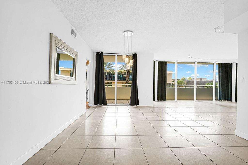 Mirage at 8925 Collins Ave, Surfside, FL 33154 - For Sale photo 9