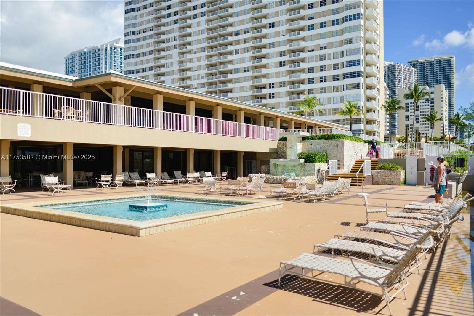 The Hemispheres at 1950 Ocean Dr, Hallandale Beach, FL 33009 - For Sale photo 32