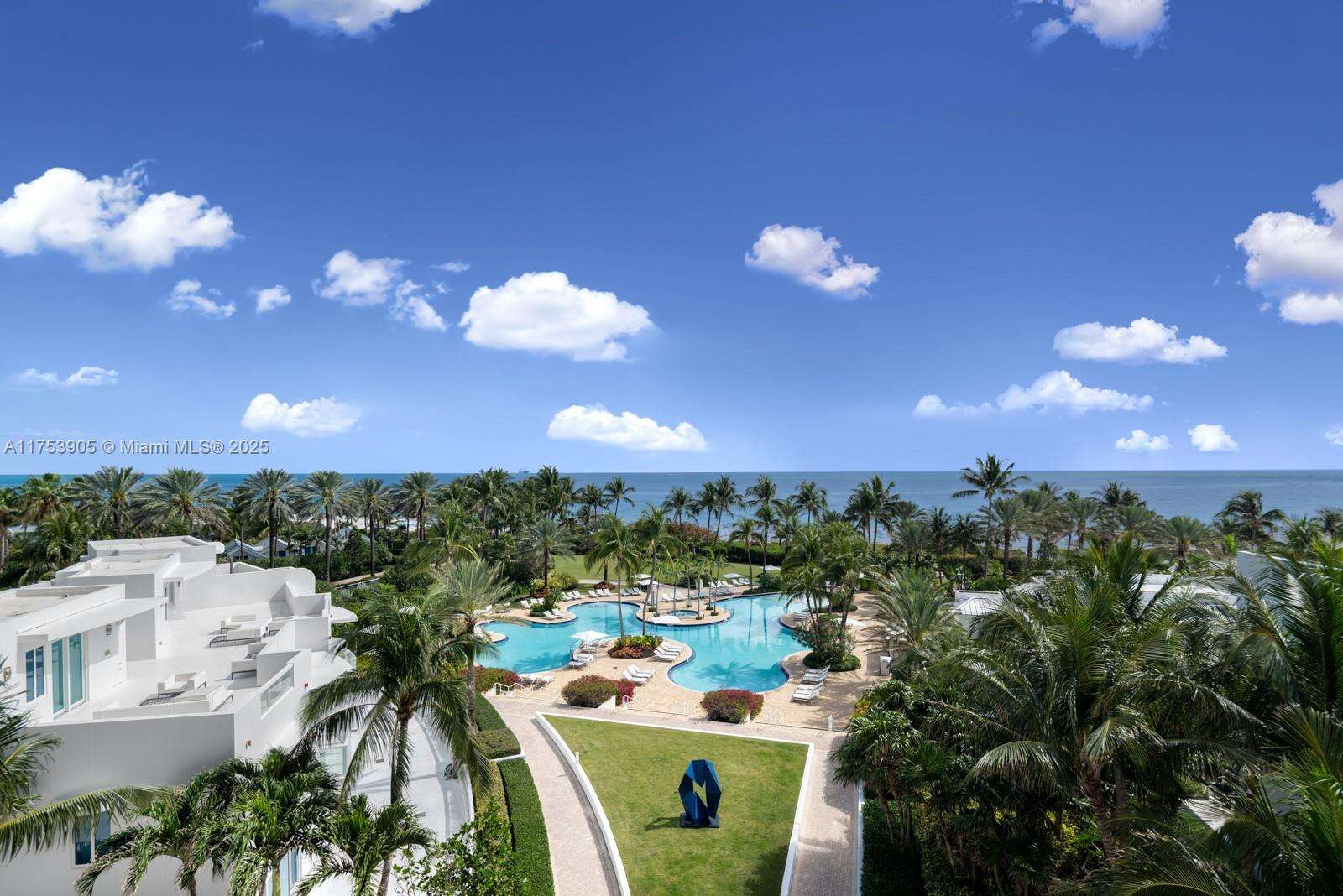 CONTINUUM ON SOUTH BEACH CONDO THE SOUTH TOWER - 100 Pointe Dr, Miami Beach, FL 33139 | Picture 21