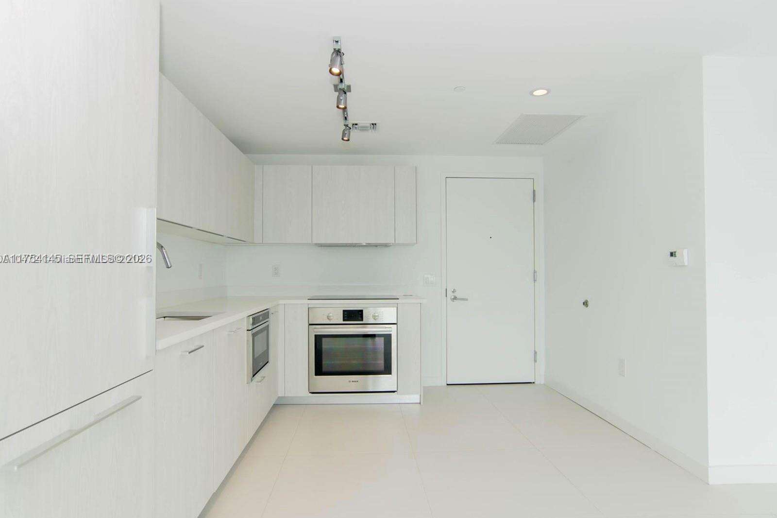 Paraiso Bayviews at 501 31 St, Miami, FL 33137 - For Sale photo 4