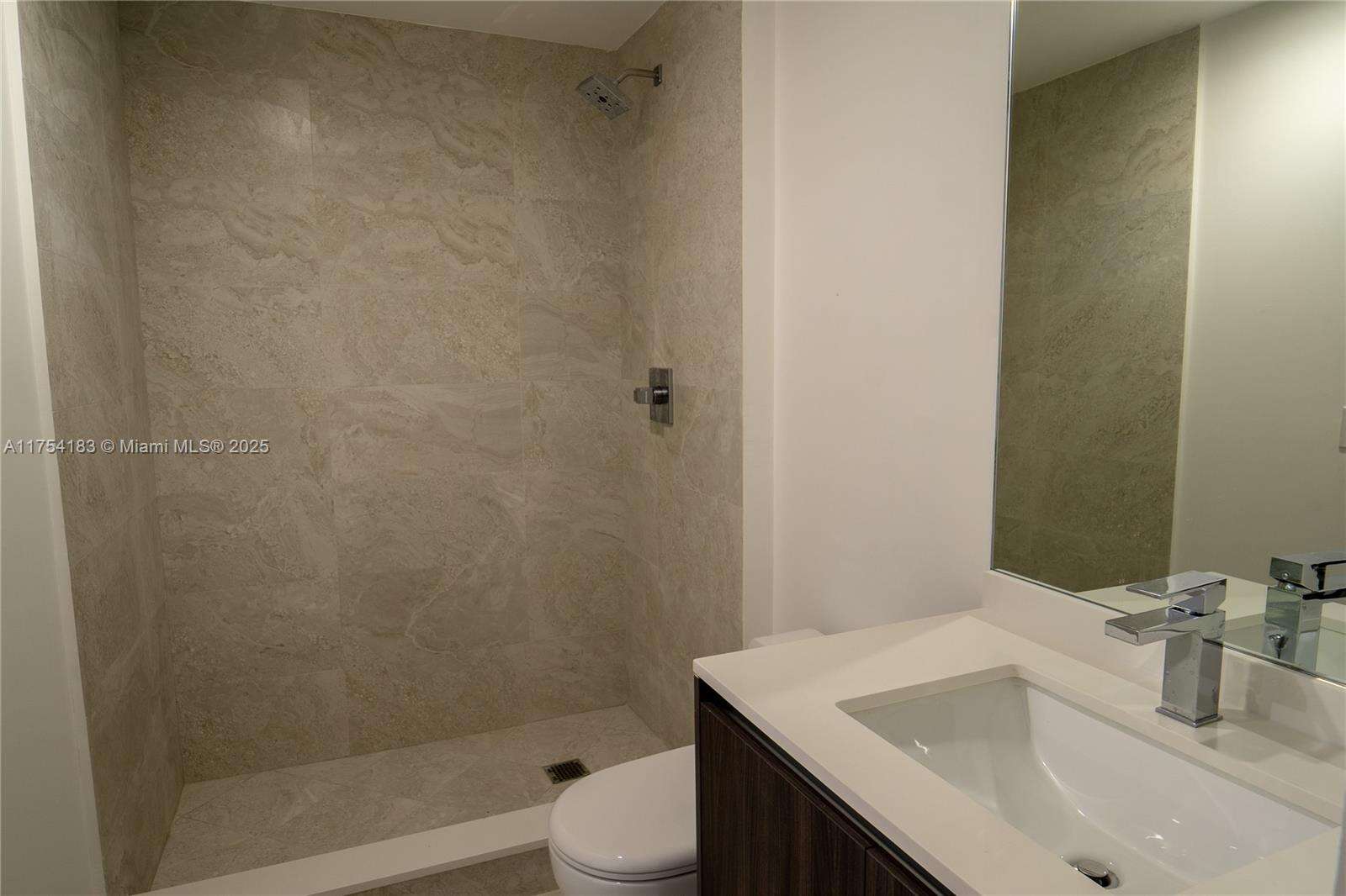 Aria On The Bay at 488 18 St, Miami, FL 33132 - For Sale photo 14