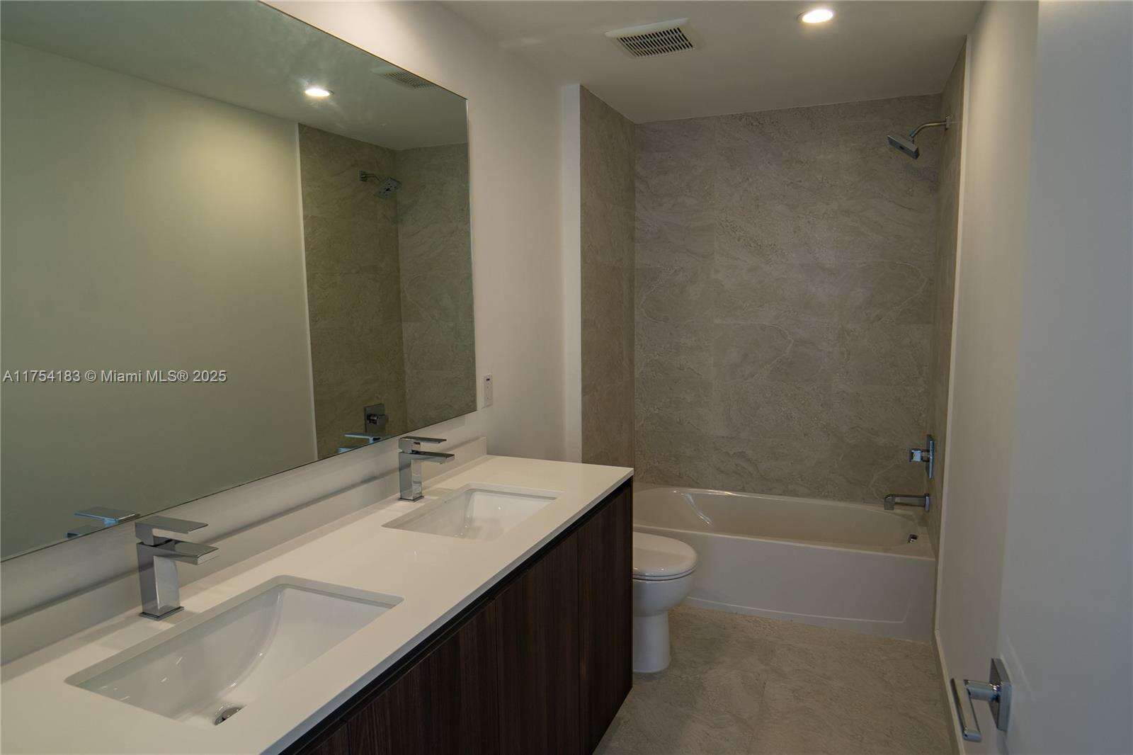 Aria On The Bay at 488 18 St, Miami, FL 33132 - For Sale photo 25