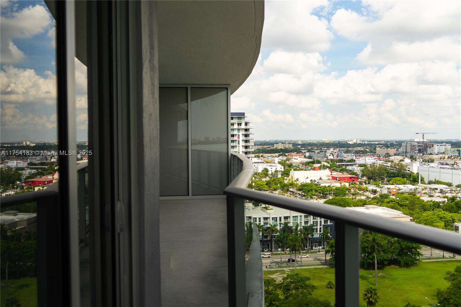 Aria On The Bay at 488 18 St, Miami, FL 33132 - For Sale photo 26