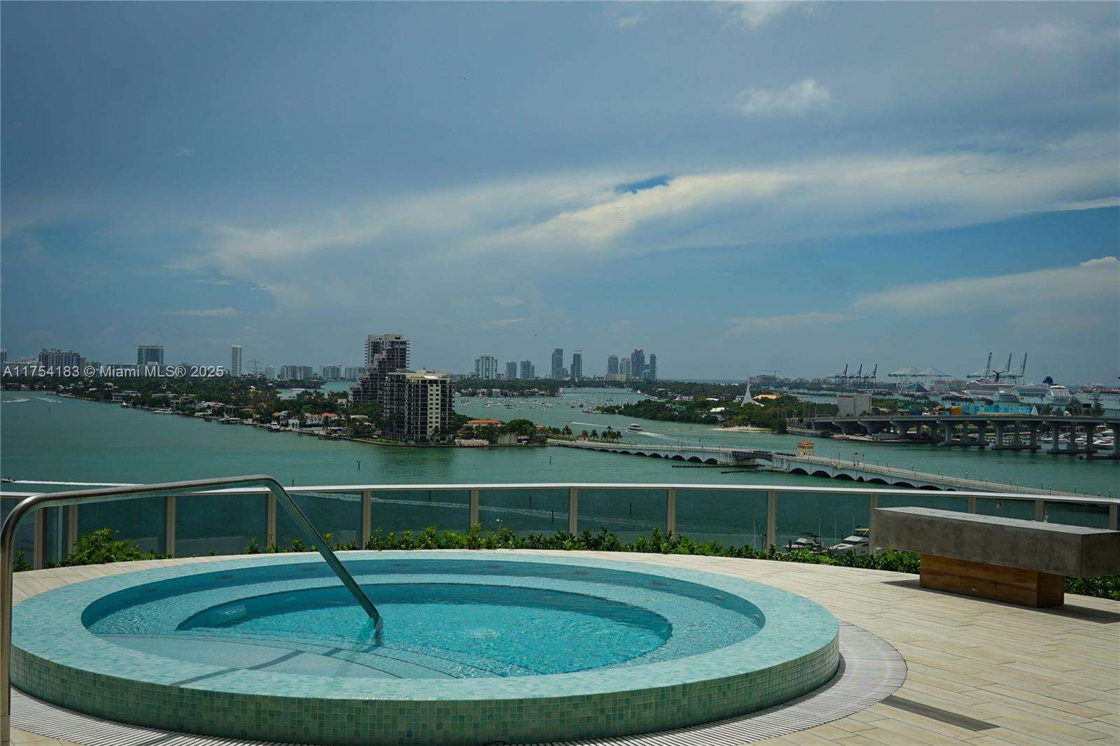 Aria On The Bay at 488 18 St, Miami, FL 33132 - For Sale photo 27