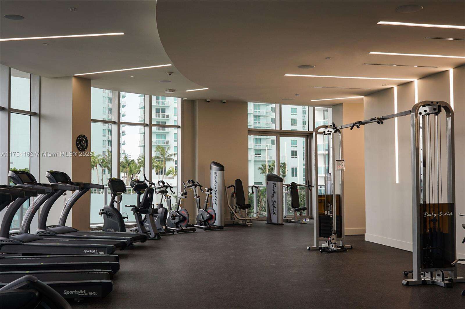 Aria On The Bay at 488 18 St, Miami, FL 33132 - For Sale photo 31