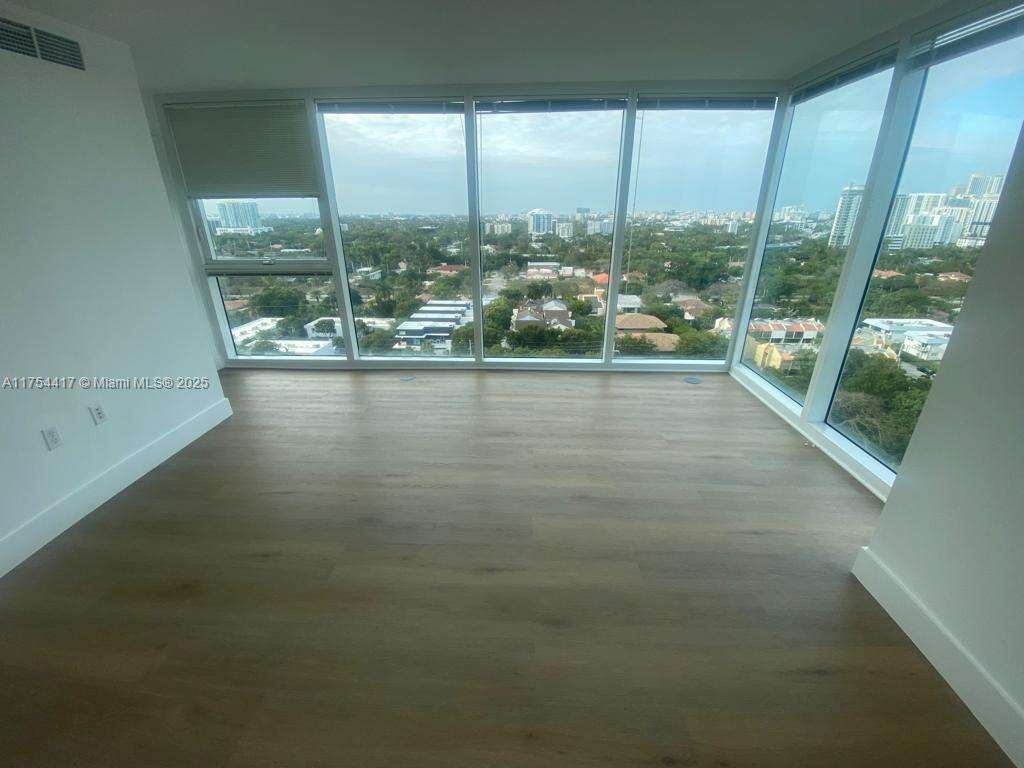 Skyline On Brickell at 2101 Brickell Ave, Miami, FL 33129 - For Sale photo 9