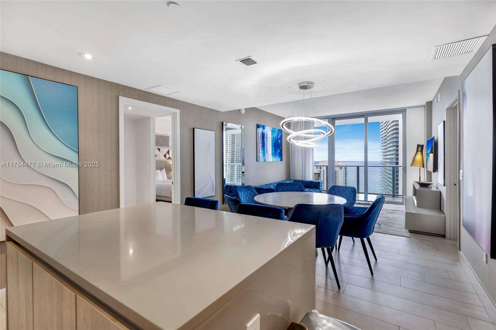 Hyde Beach House at 4010 Ocean Dr, Hollywood, FL 33019 - For Sale photo 19