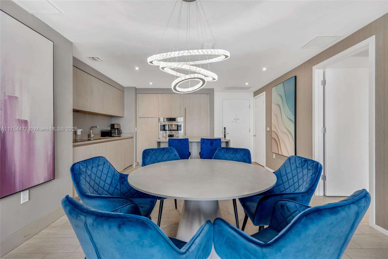 Hyde Beach House at 4010 Ocean Dr, Hollywood, FL 33019 - For Sale photo 23