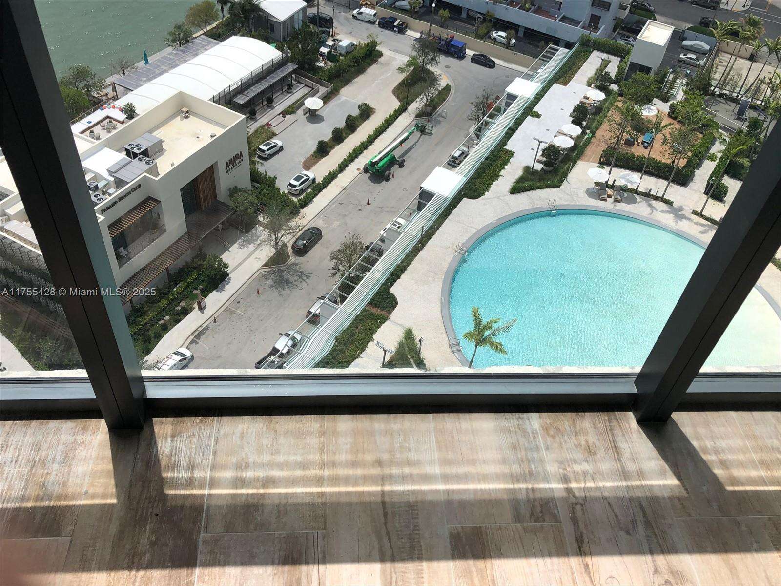 Paraiso Bay at 650 32 St, Miami, FL 33137 - For Sale photo 5