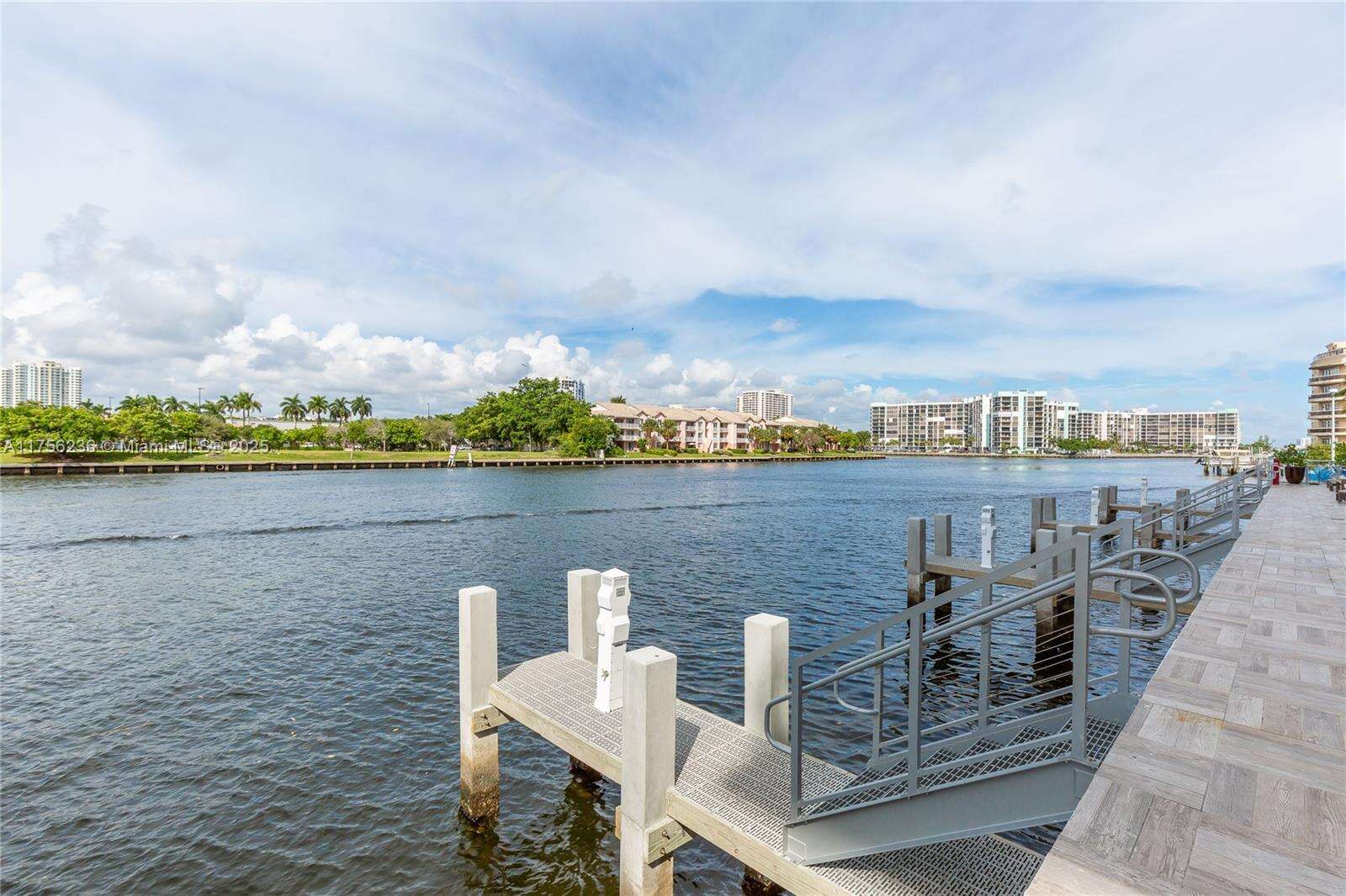Hyde Beach House at 4010 Ocean Dr, Hollywood, FL 33019 - For Sale photo 35