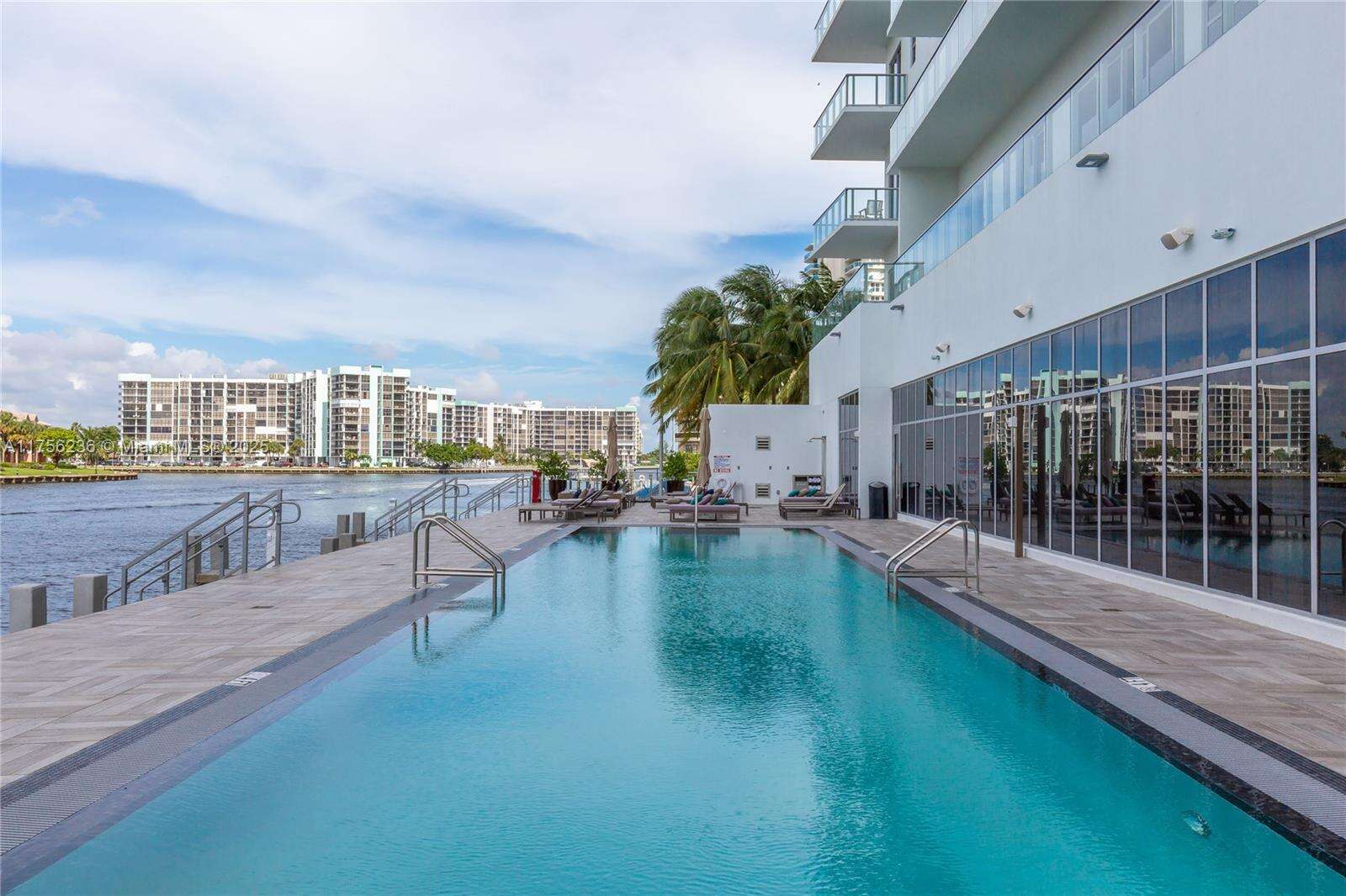 Hyde Beach House at 4010 Ocean Dr, Hollywood, FL 33019 - For Sale photo 43
