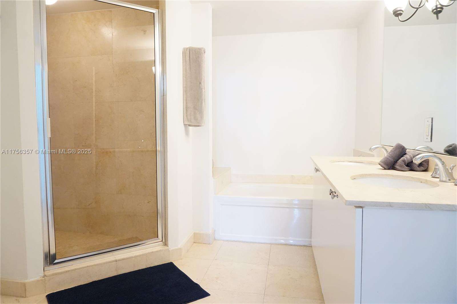 King David at 17555 Atlantic Blvd, Sunny Isles Beach, FL 33160 - For Sale photo 11