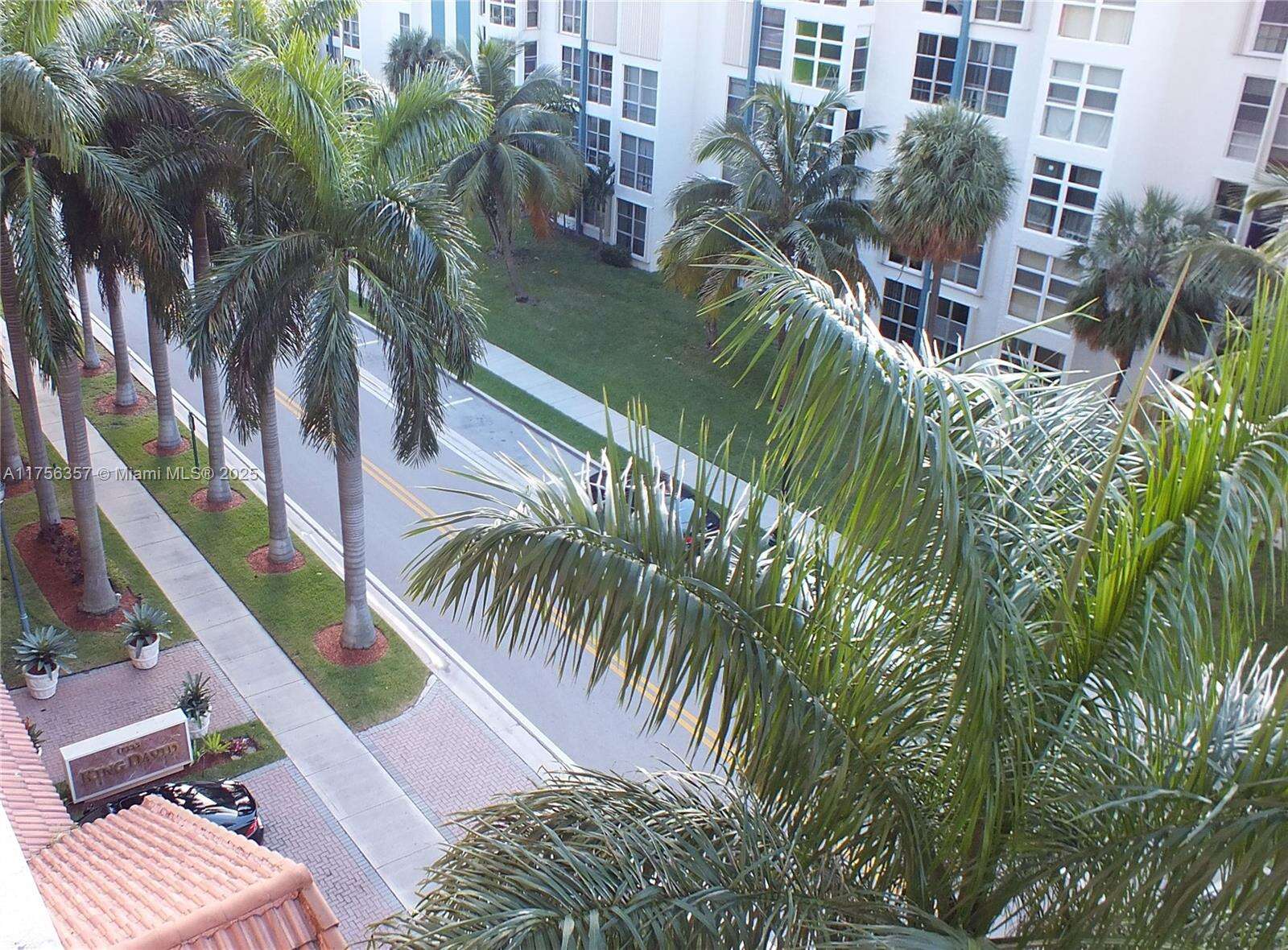 King David at 17555 Atlantic Blvd, Sunny Isles Beach, FL 33160 - For Sale photo 8
