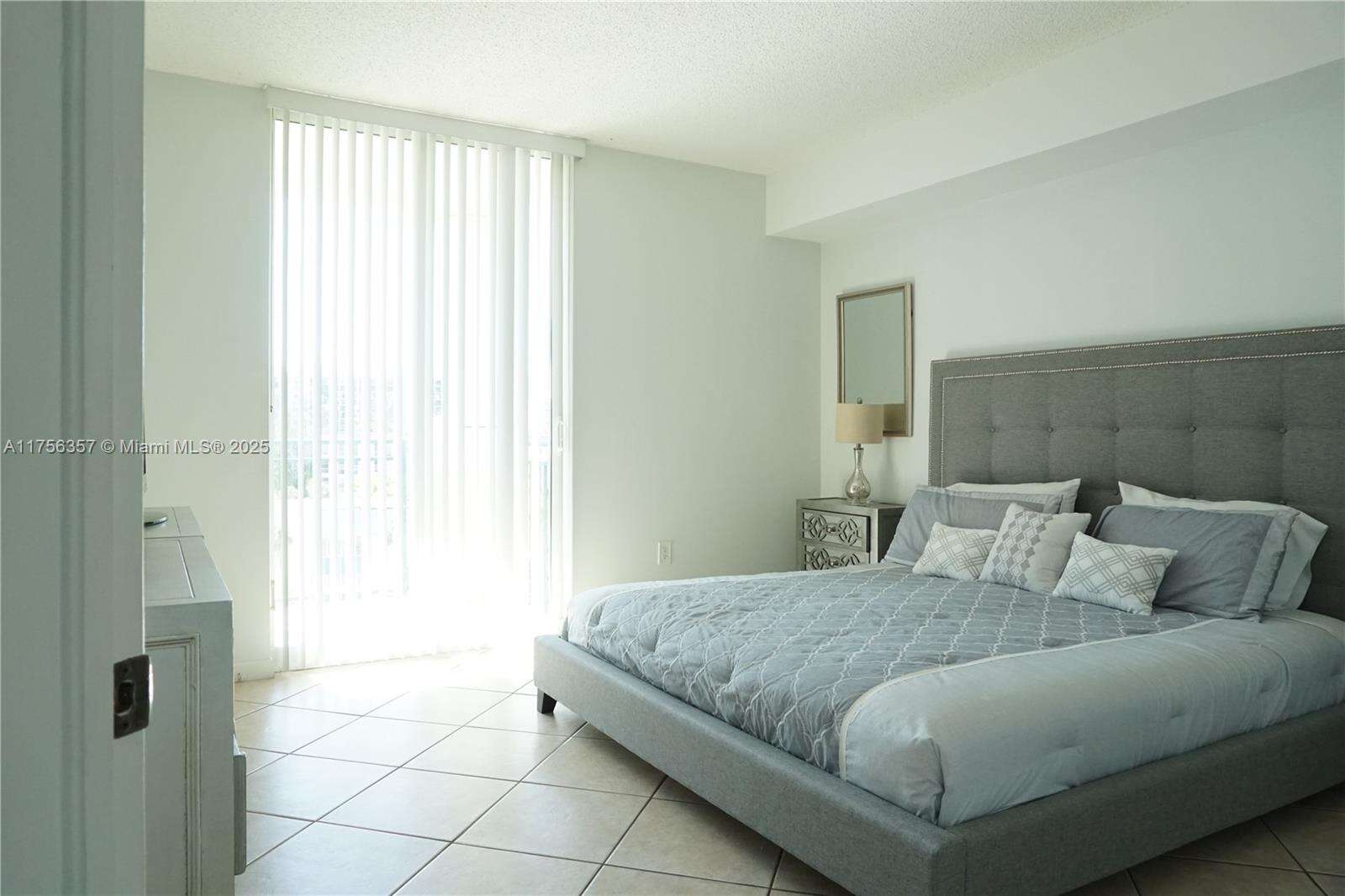 King David at 17555 Atlantic Blvd, Sunny Isles Beach, FL 33160 - For Sale photo 9
