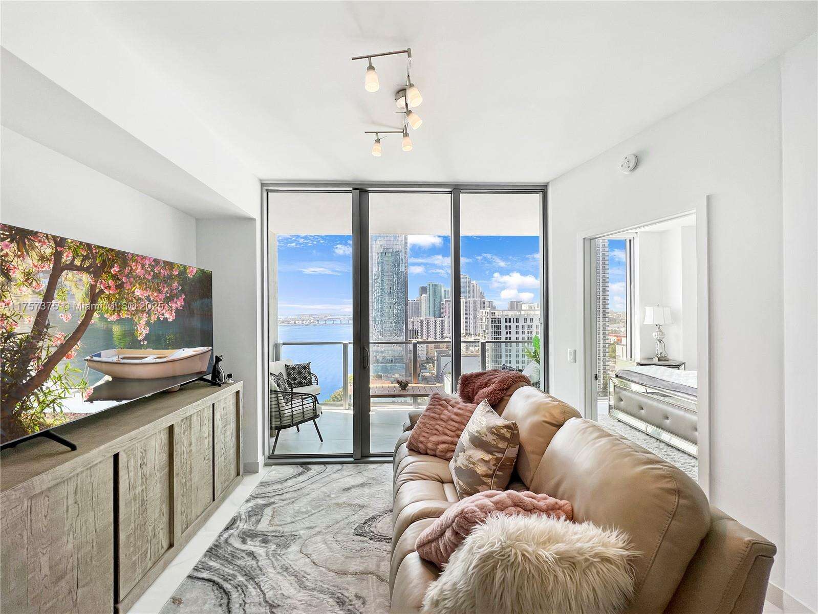 Biscayne Beach at 2900 7 Ave, Miami, FL 33137 - For Sale photo 11