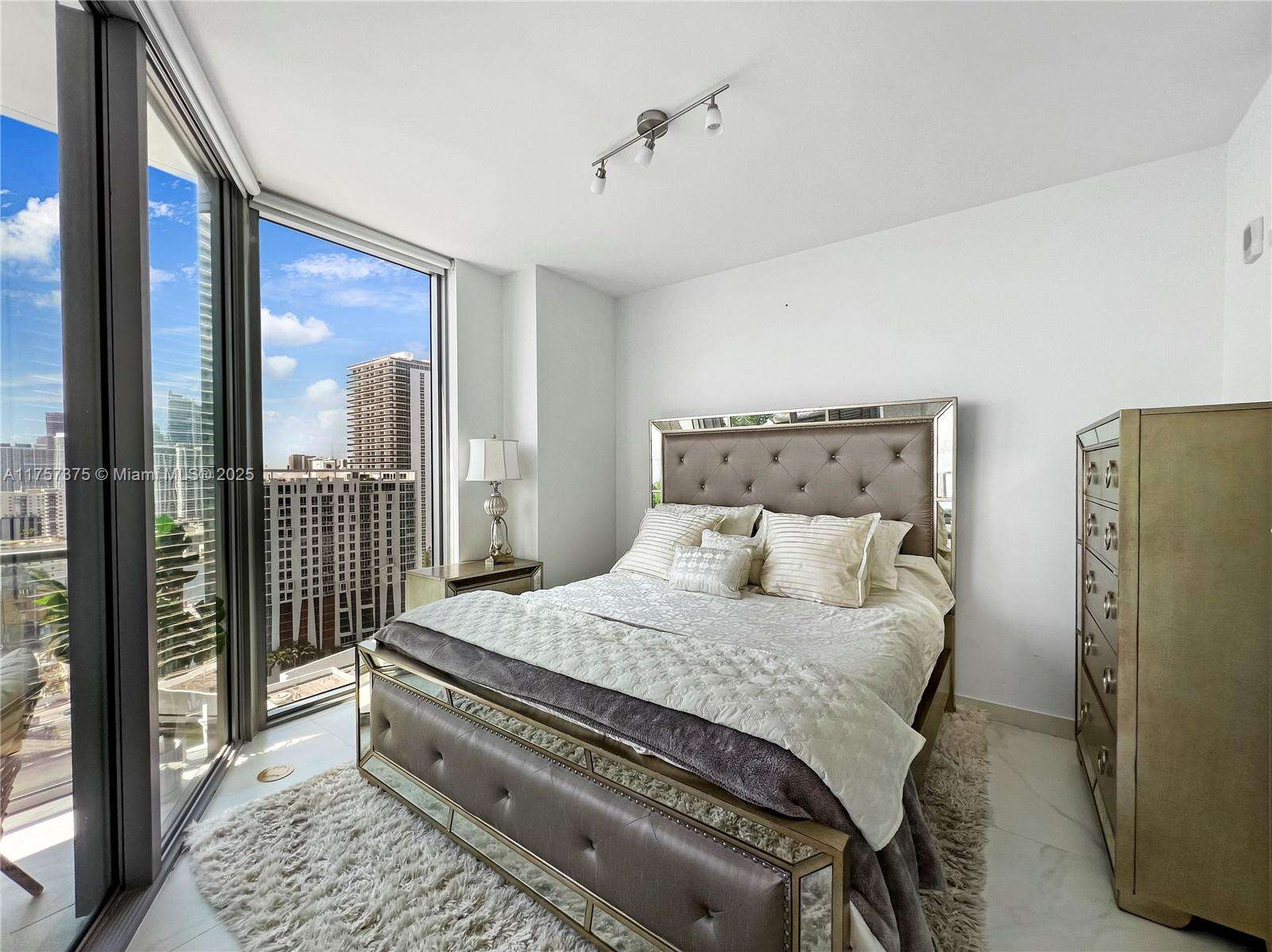 Biscayne Beach at 2900 7 Ave, Miami, FL 33137 - For Sale photo 13