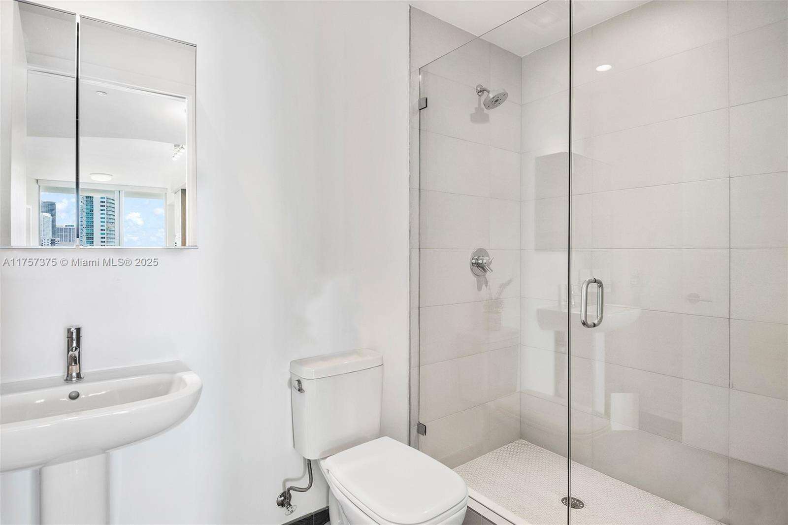 Biscayne Beach at 2900 7 Ave, Miami, FL 33137 - For Sale photo 17