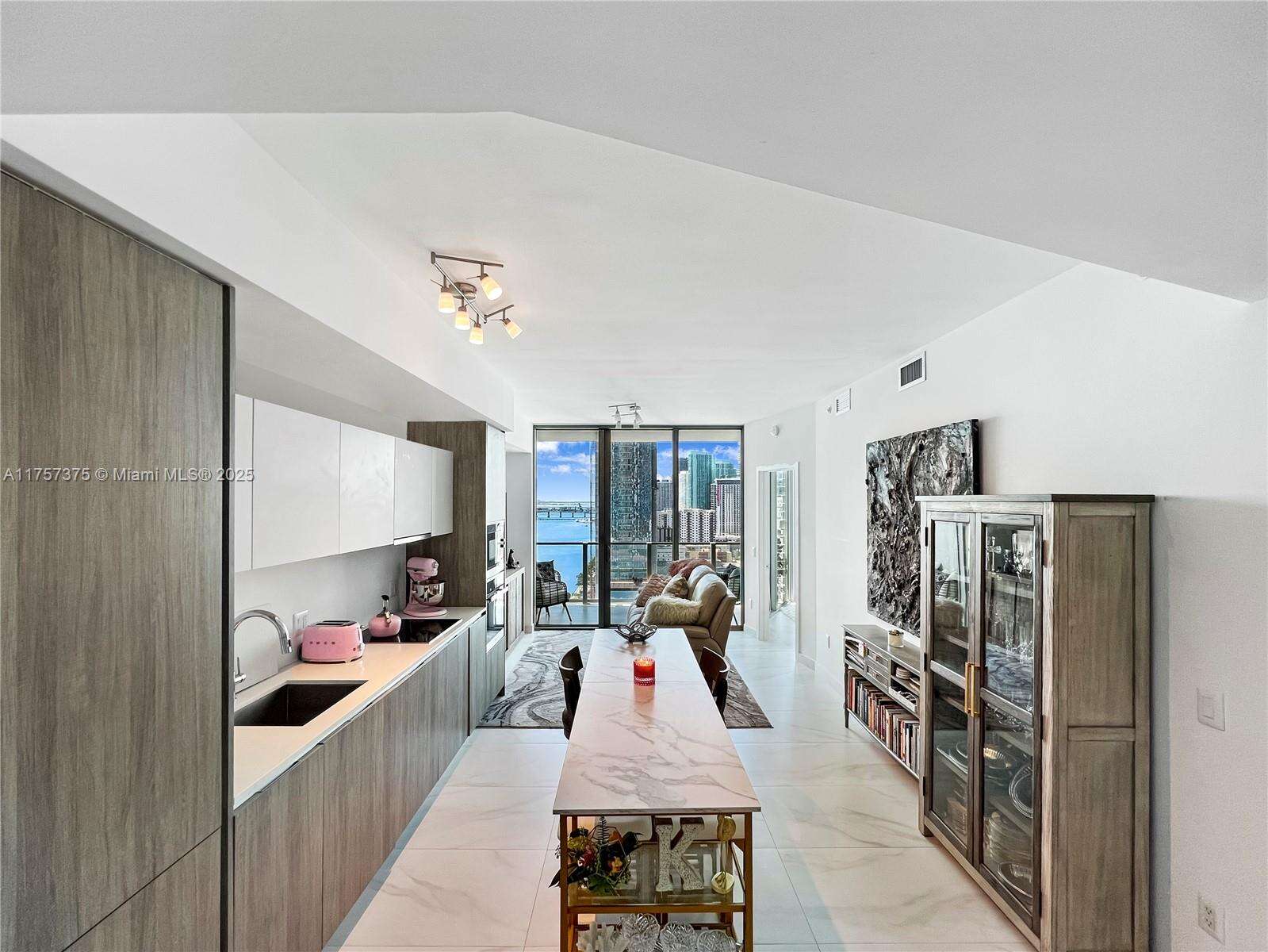 Biscayne Beach at 2900 7 Ave, Miami, FL 33137 - For Sale photo 7
