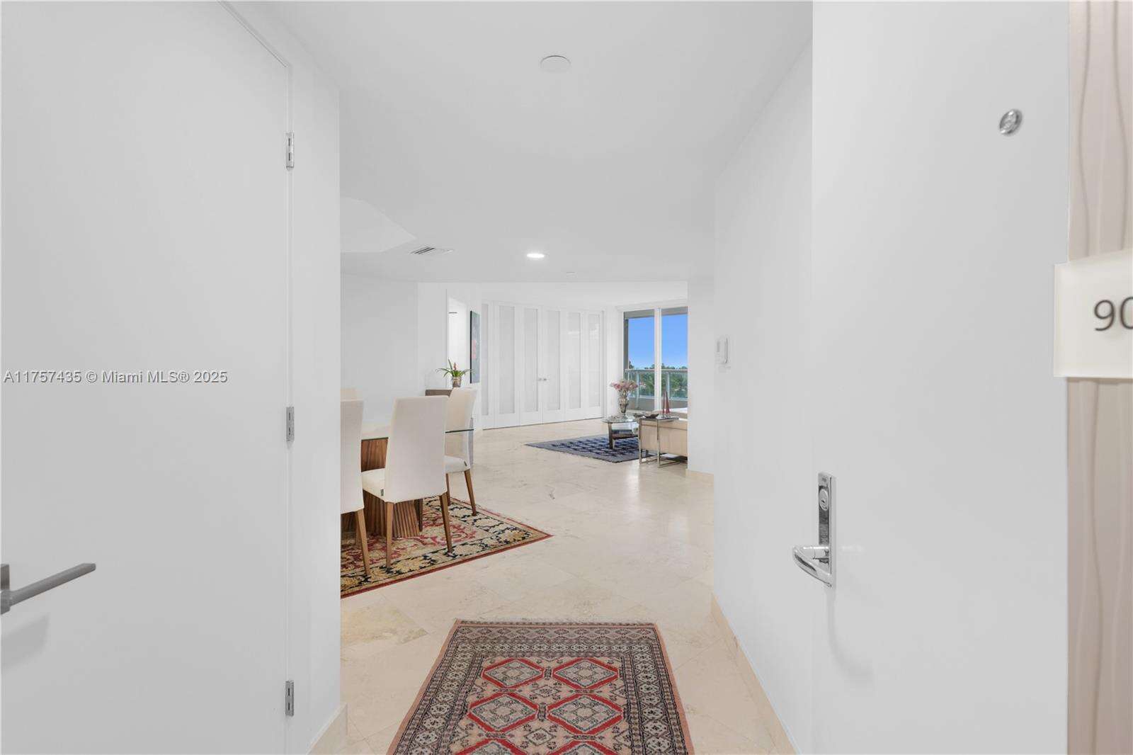 South Tower At The Point at 21055 Yacht Club Dr, Aventura, FL 33180 - For Sale photo 4