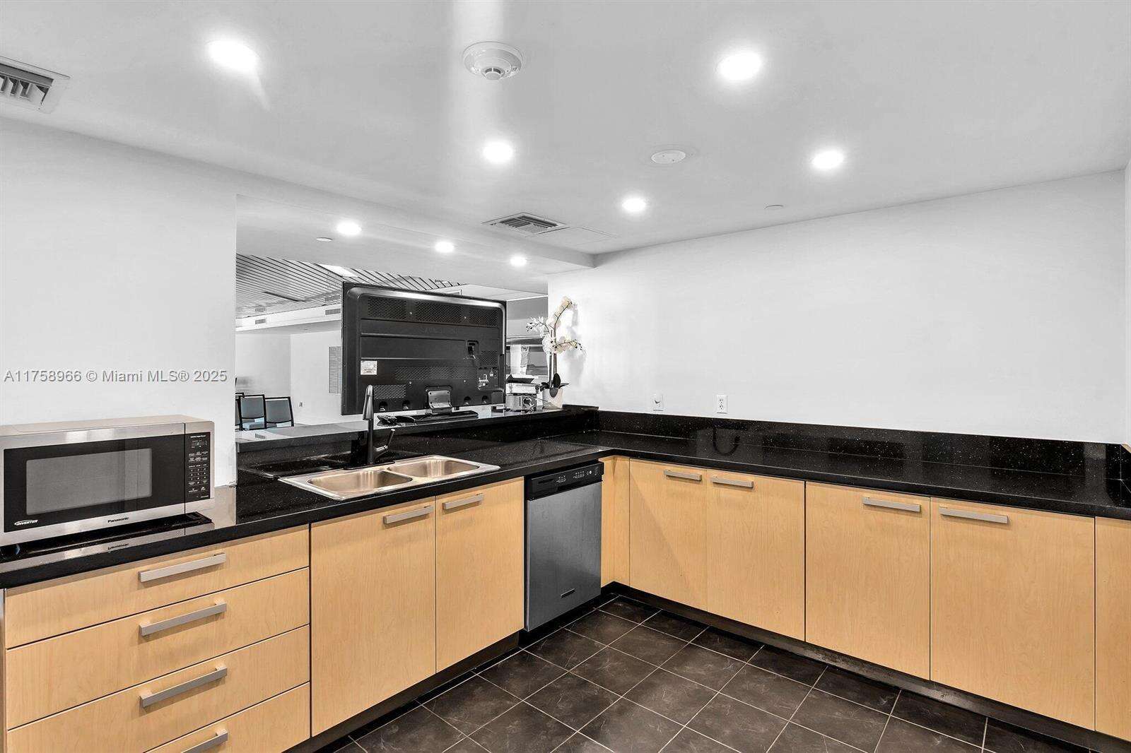 The Atrium At Aventura at 3131 188 St, Aventura, FL 33180 - For Sale photo 34