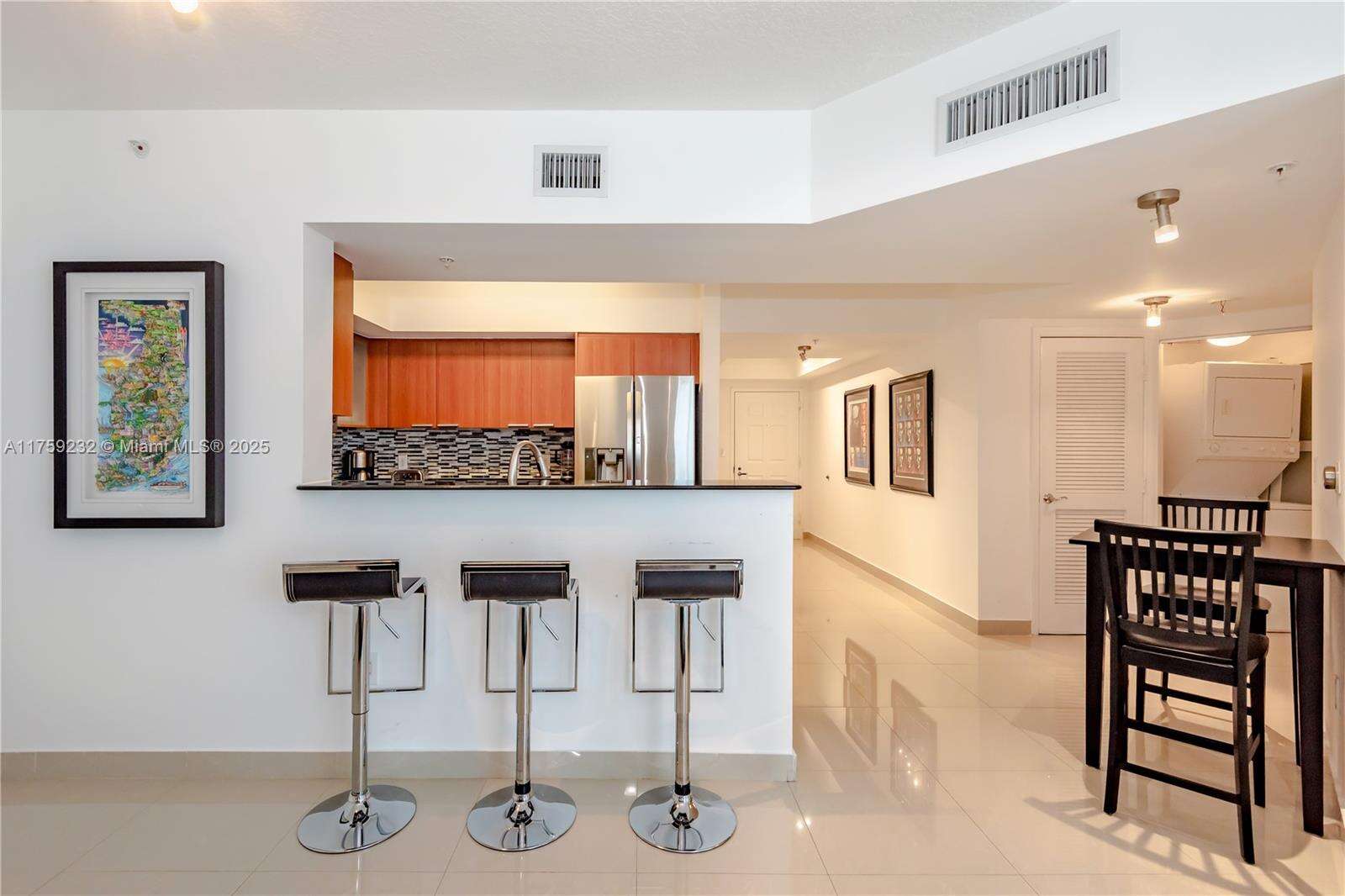 La Perla at 16699 Collins Ave, Sunny Isles Beach, FL 33160 - For Sale photo 11