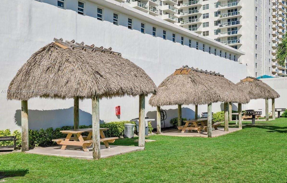 The Pavilion at Miami Beach, FL 33140 - For Sale photo 21