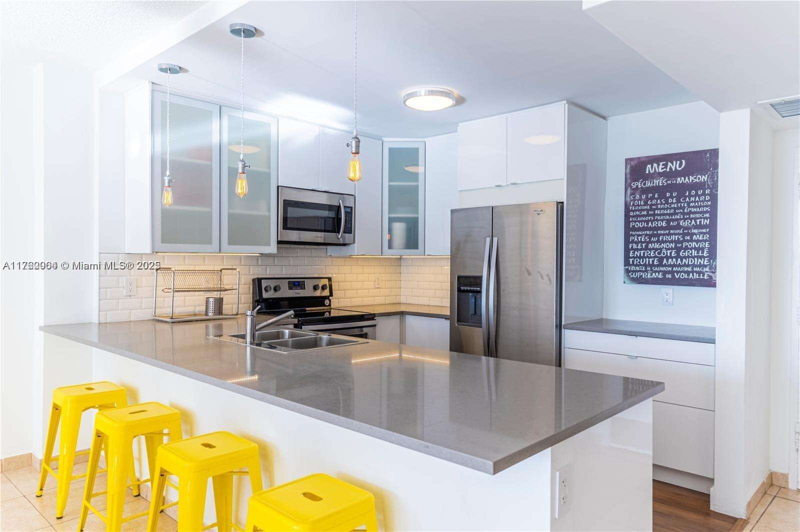 The Pavilion at Miami Beach, FL 33140 - For Sale photo 5