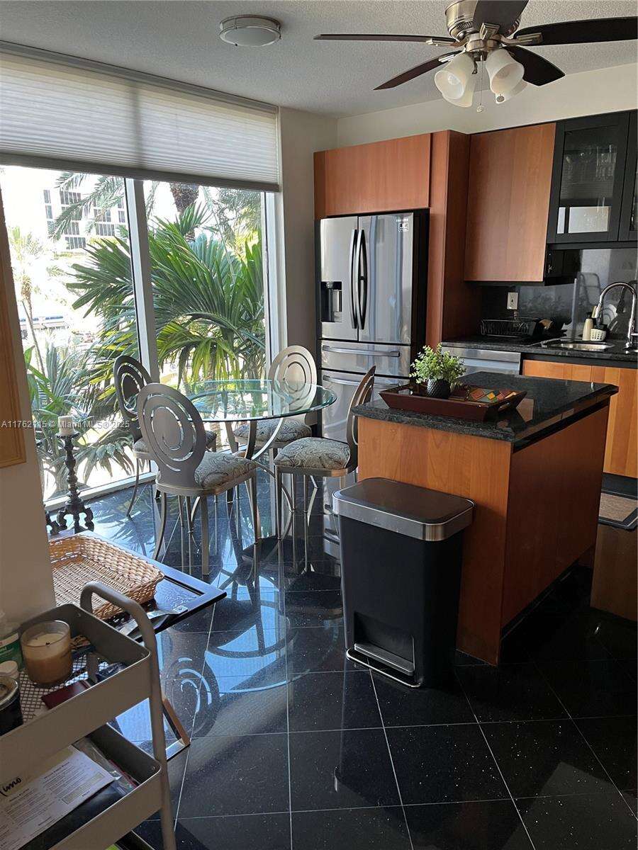 THE PINNACLE - 17555 Collins Ave, Sunny Isles Beach, FL 33160 | Picture 18