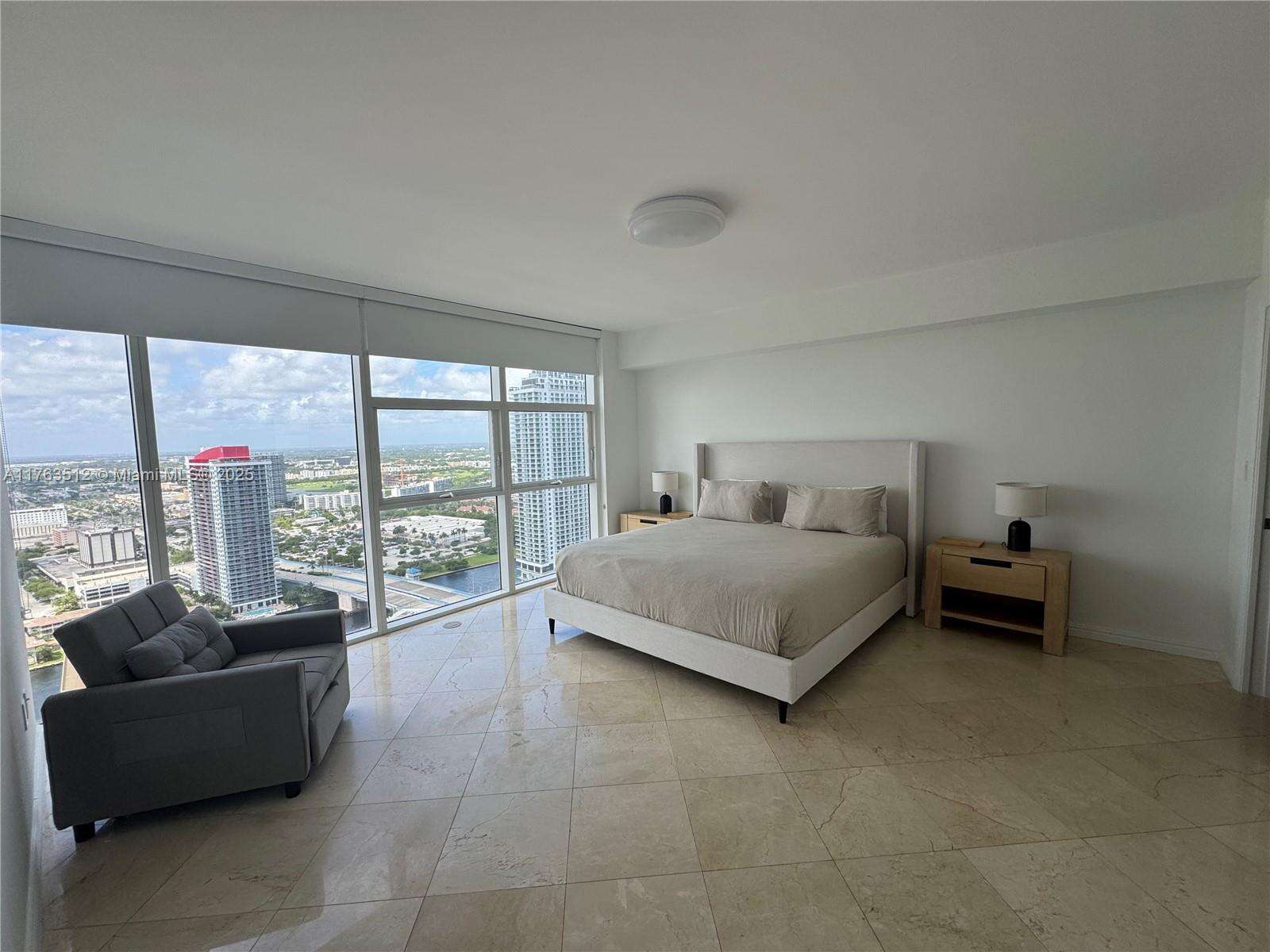 The Beach Club Two at 1830 Ocean Dr, Hallandale Beach, FL 33009 - For Sale photo 13