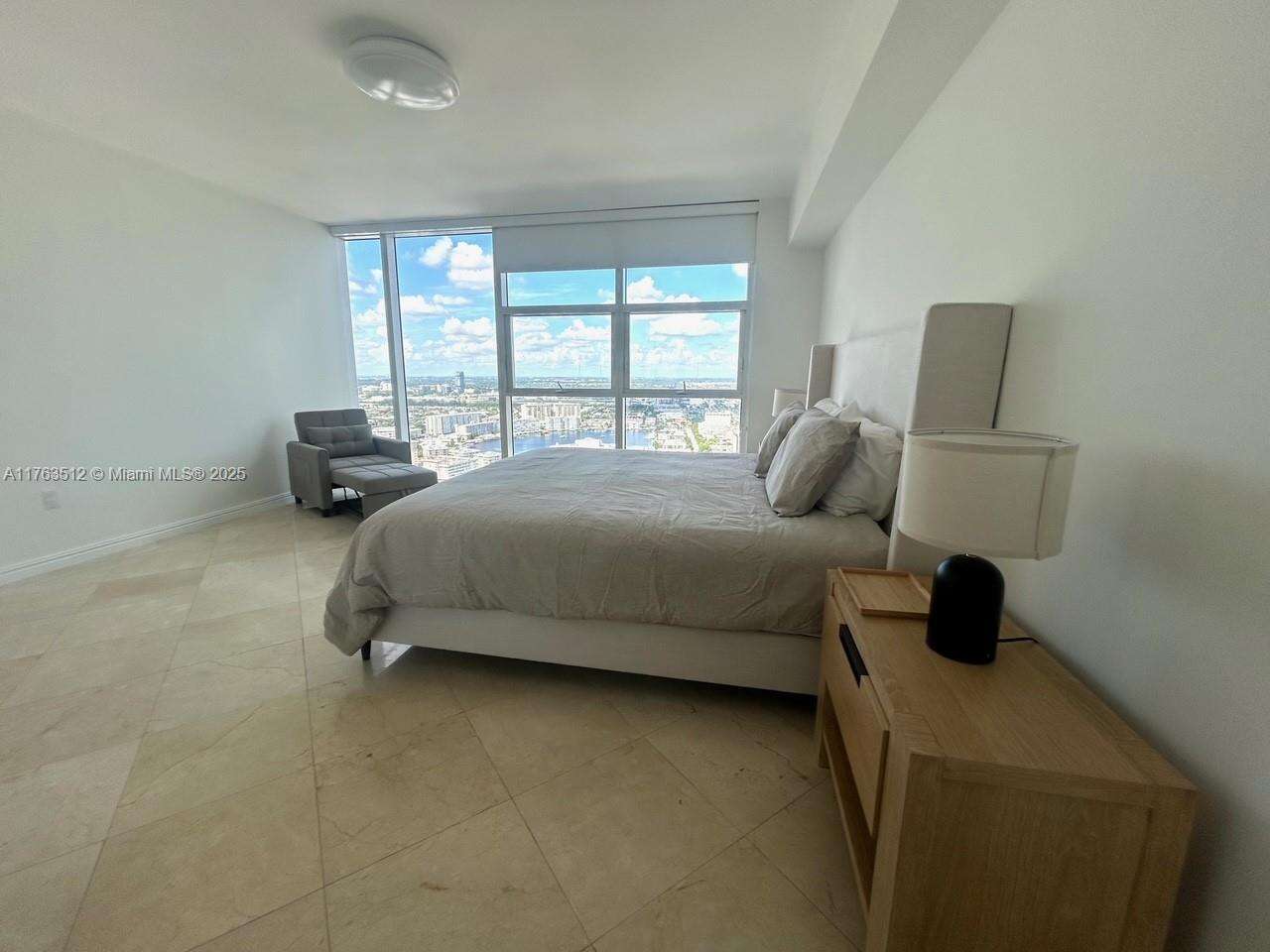The Beach Club Two at 1830 Ocean Dr, Hallandale Beach, FL 33009 - For Sale photo 15