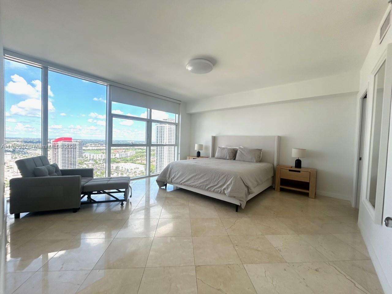 The Beach Club Two at 1830 Ocean Dr, Hallandale Beach, FL 33009 - For Sale photo 17