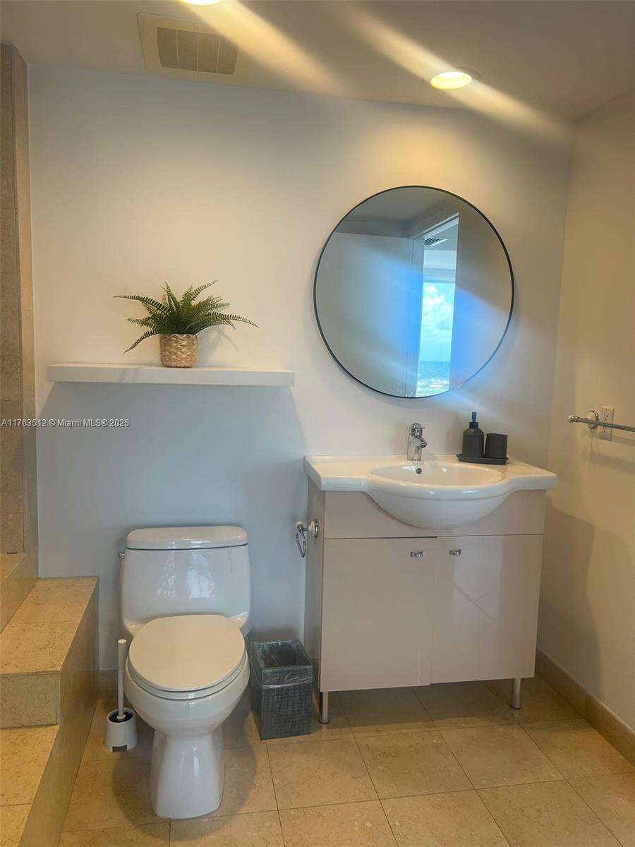The Beach Club Two at 1830 Ocean Dr, Hallandale Beach, FL 33009 - For Sale photo 20