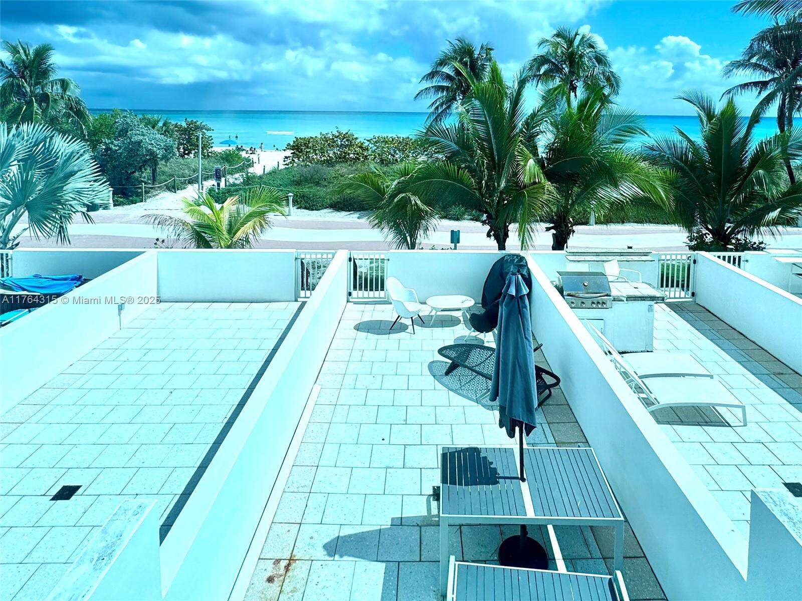 CASTLE BEACH CLUB - 5445 Collins Ave, Miami Beach, FL 33140 | Picture 1