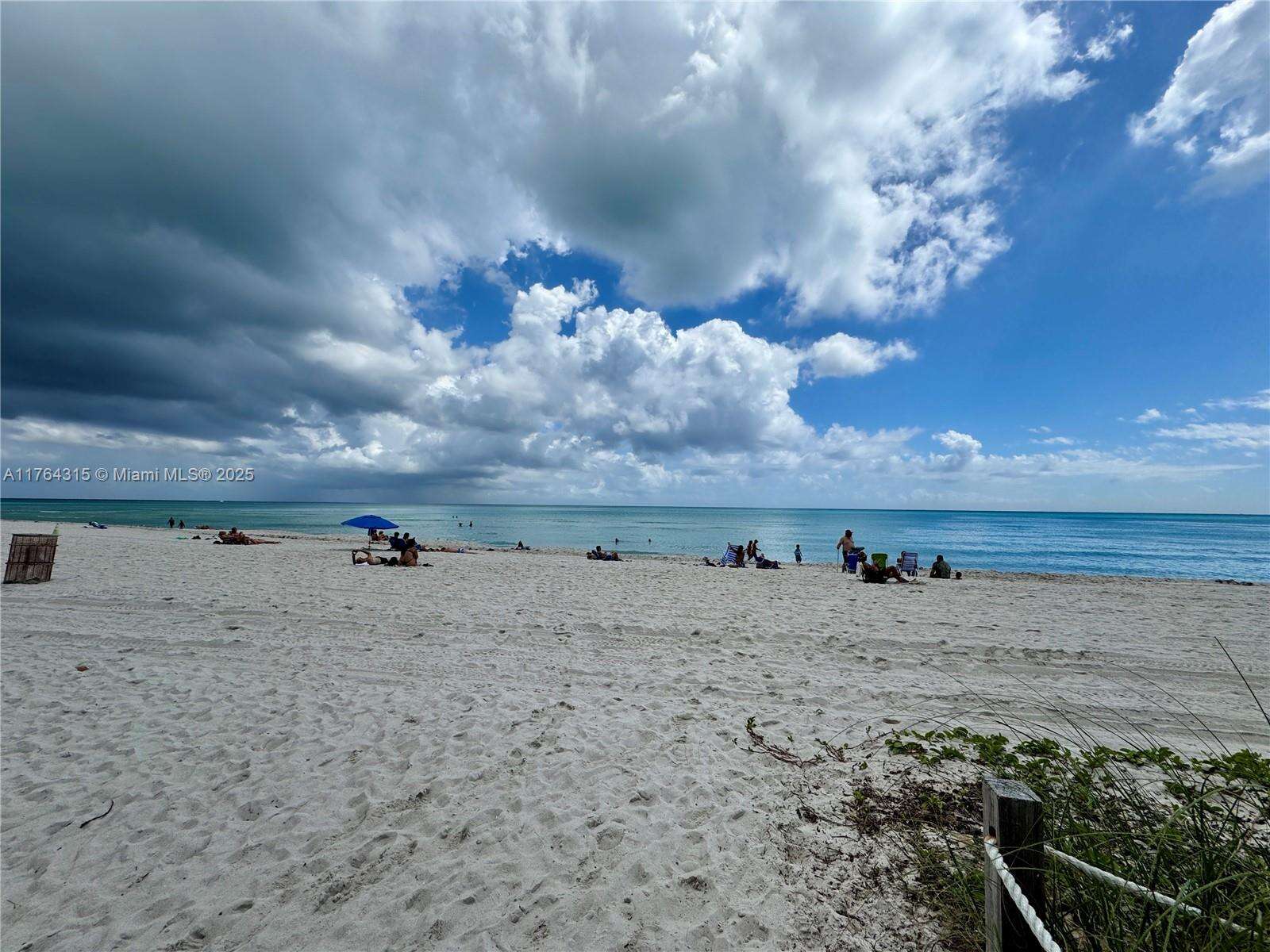 CASTLE BEACH CLUB - 5445 Collins Ave, Miami Beach, FL 33140 | Picture 23