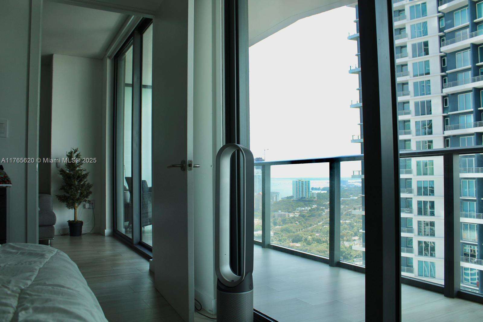Sls Brickell at 1300 Miami Ave, Miami, FL 33130 - For Sale photo 23