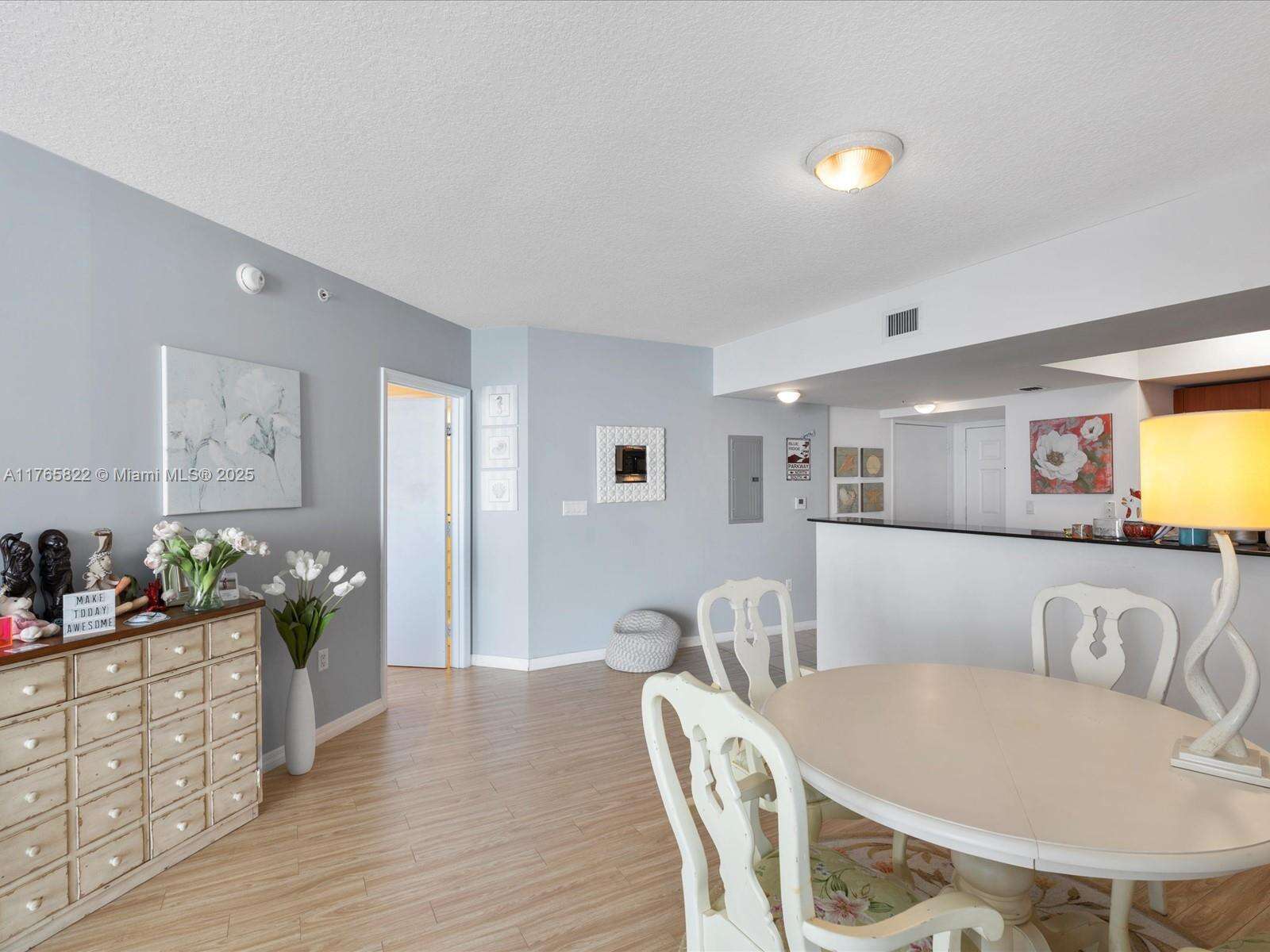La Perla at 16699 Collins Ave, Sunny Isles Beach, FL 33160 - For Sale photo 11