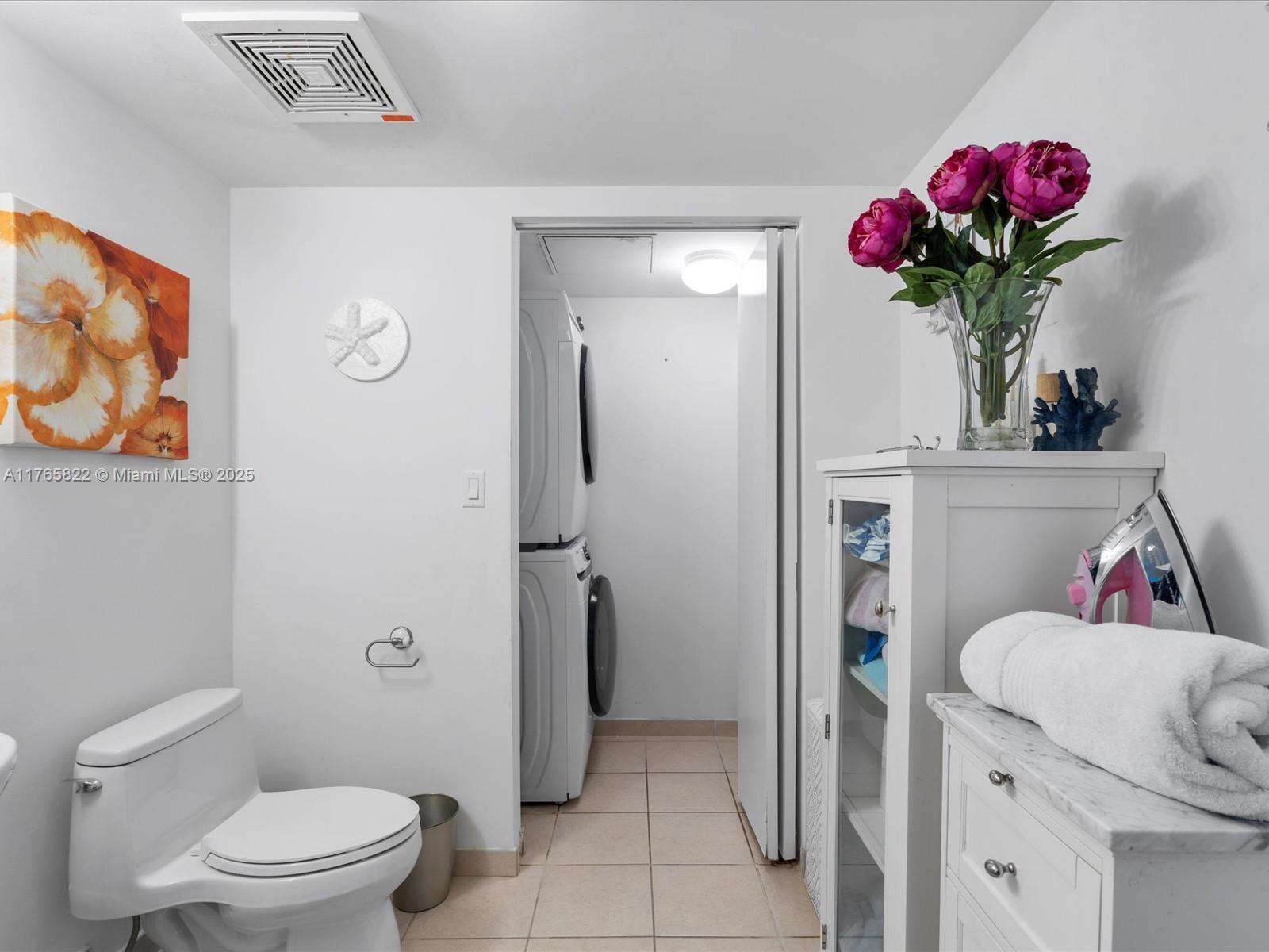La Perla at 16699 Collins Ave, Sunny Isles Beach, FL 33160 - For Sale photo 21