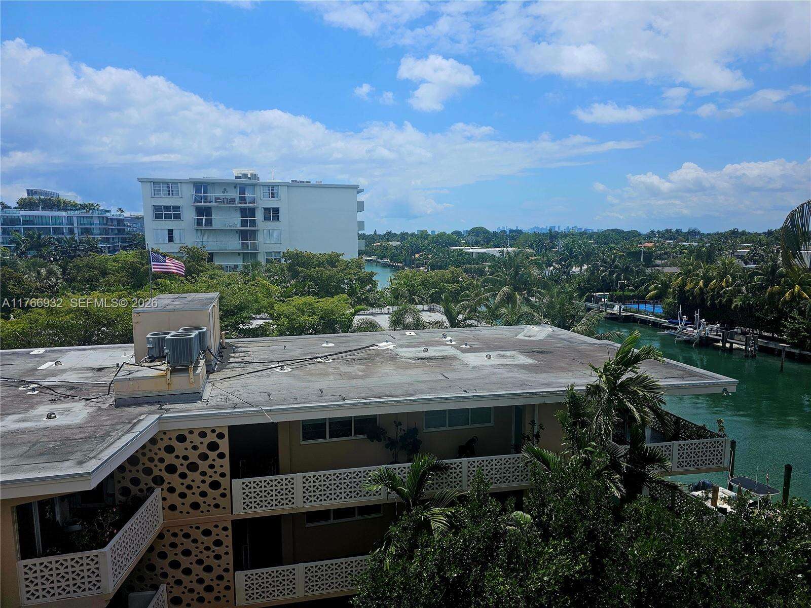 Bay Harborview at 10140 Bay Harbor Dr, Bay Harbor Islands, FL 33154 - For Sale photo 21