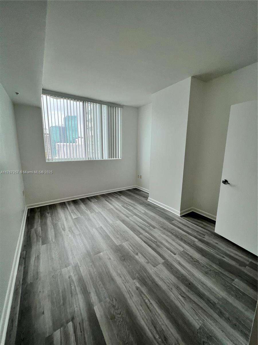 Vizcayne North at 244 Biscayne Blvd, Miami, FL 33132 - For Sale photo 11