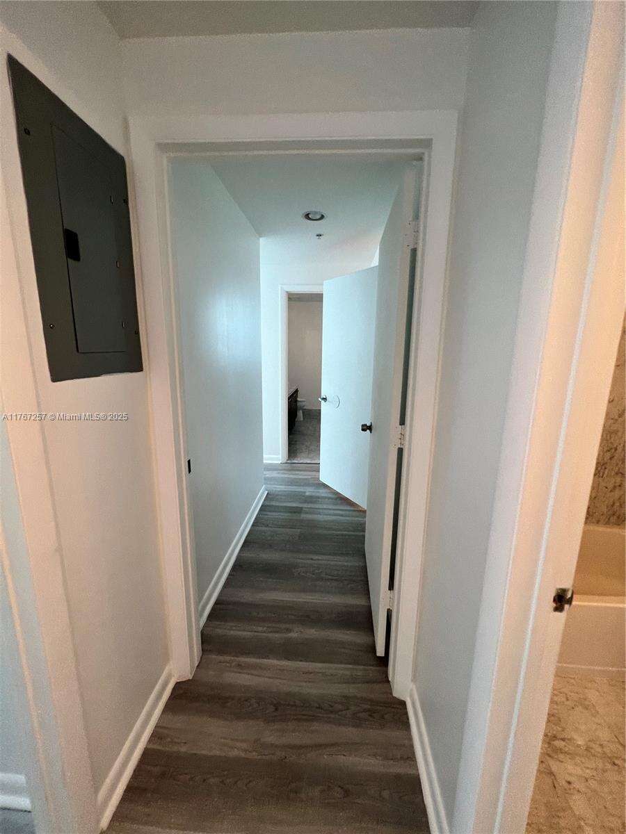 Vizcayne North at 244 Biscayne Blvd, Miami, FL 33132 - For Sale photo 14