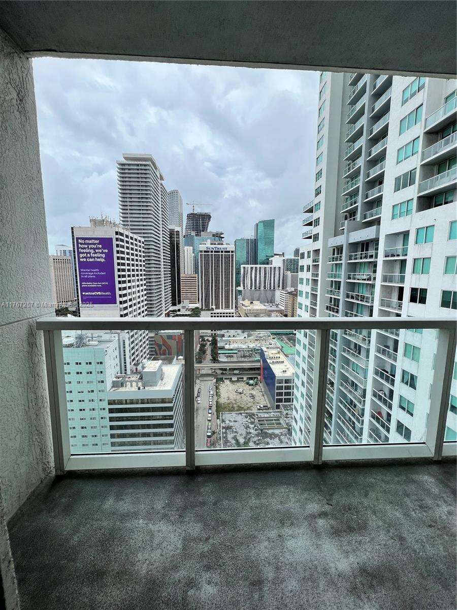 Vizcayne North at 244 Biscayne Blvd, Miami, FL 33132 - For Sale photo 8
