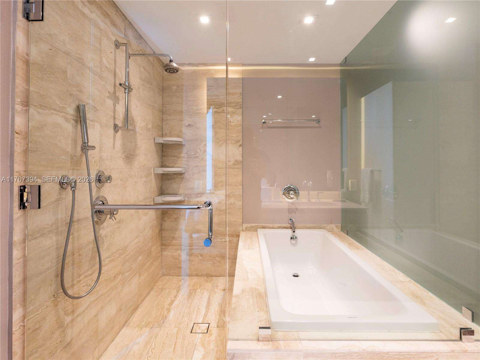 BISCAYNE BEACH - 2900 7 Ave, Miami, FL 33137 | Picture 13