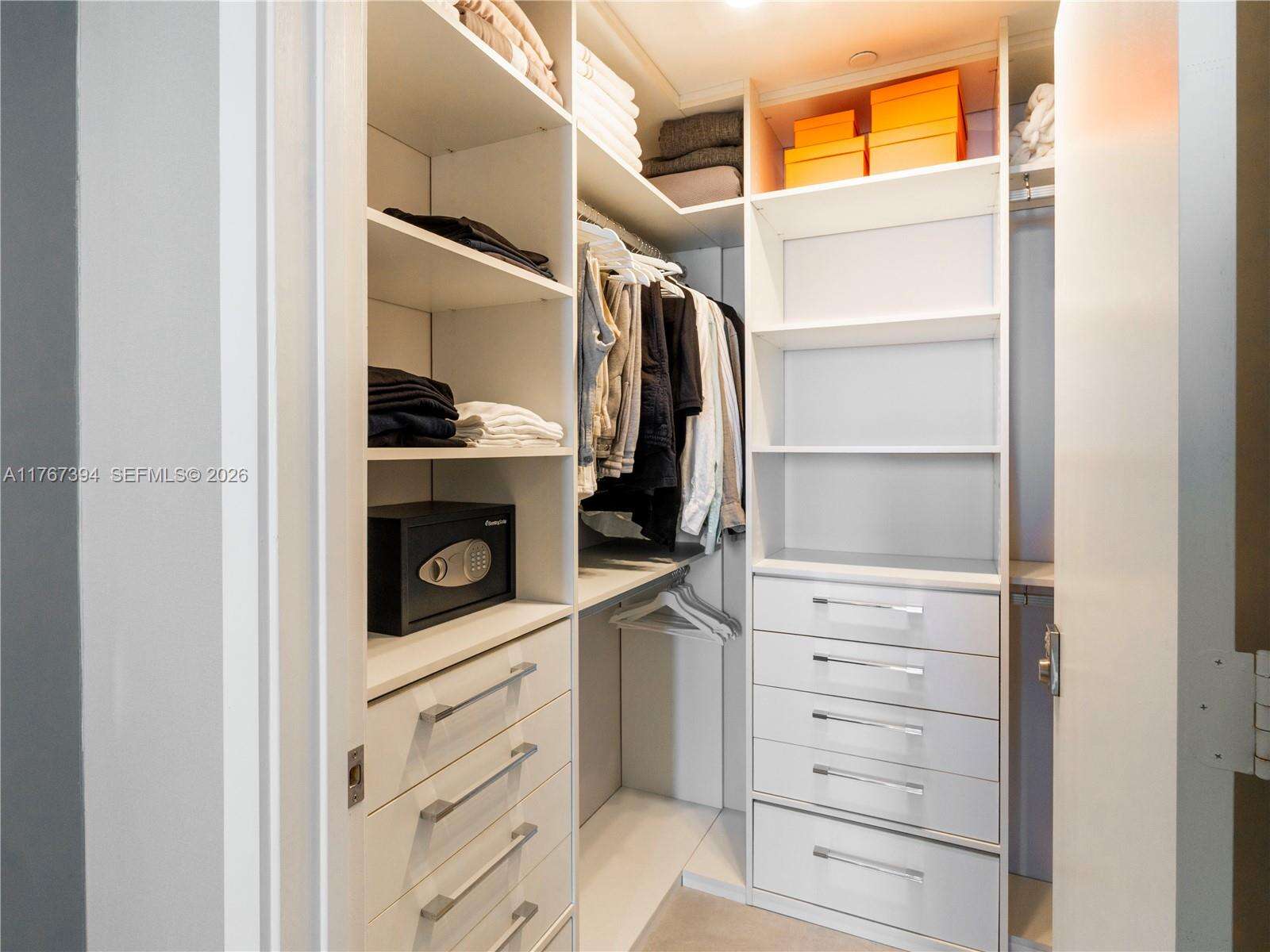 BISCAYNE BEACH - 2900 7 Ave, Miami, FL 33137 | Picture 14